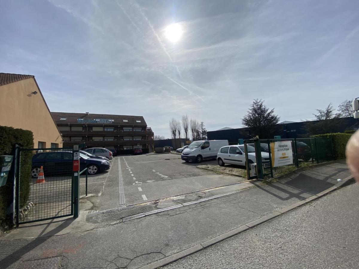 Premiere Classe Lyon Sud - Chasse Sur Rhone Exterior photo